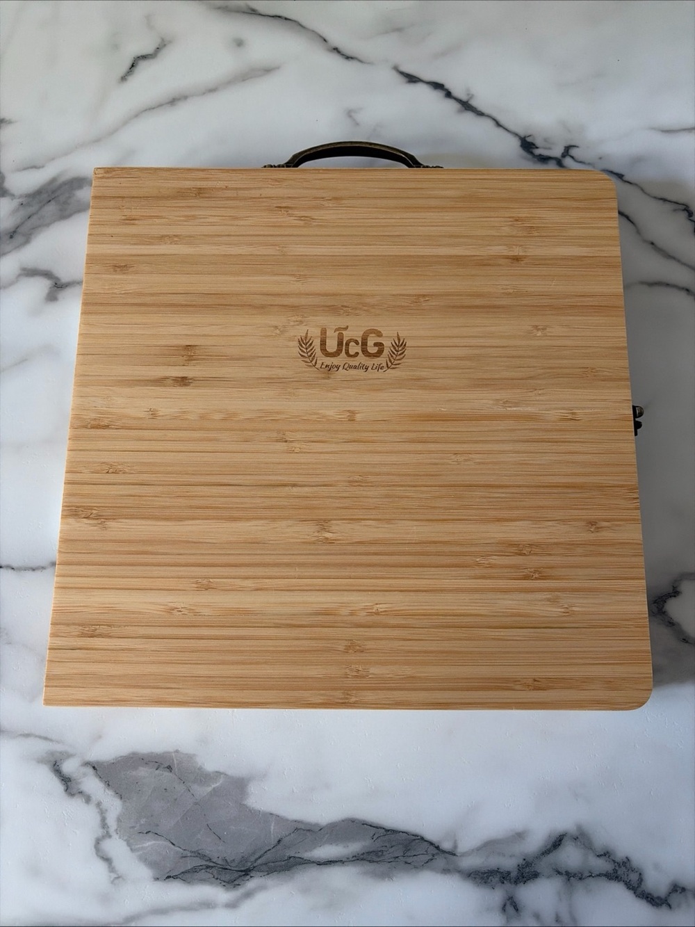 UcG Bamboo folding Charcuterie Cutting/Serving Board with Handle - Natural Wood
